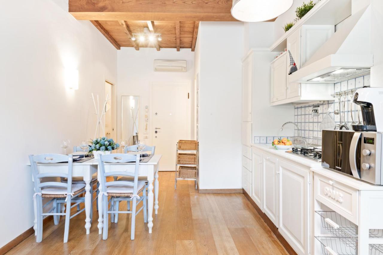 Florence City Center Flat Via Dei Neri Екстер'єр фото